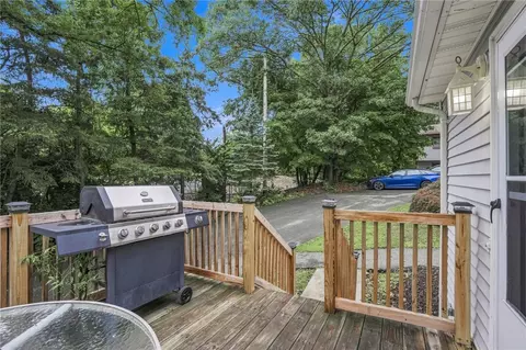 Exterior - 5 Packard Ave, Warwick, RI 02886 photo 2 of 6
