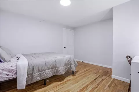 Bedroom - 5 Packard Ave, Warwick, RI 02886 photo 2 of 9