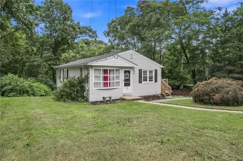 Exterior - 5 Packard Ave, Warwick, RI 02886 photo 4 of 6