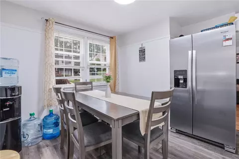 Dining - 5 Packard Ave, Warwick, RI 02886 photo 2 of 2