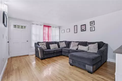 Living - 5 Packard Ave, Warwick, RI 02886 photo 1 of 2