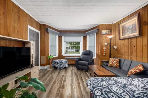 703 Manville Rd, Woonsocket, RI 02895 photo 5