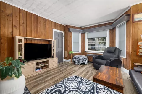 703 Manville Rd, Woonsocket, RI 02895 photo 8