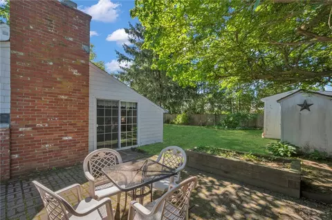 Exterior - 216 Riverside Ave, Warwick, RI 02889 photo 2 of 7
