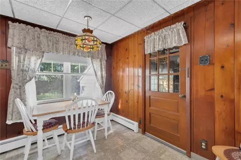 Dining - 216 Riverside Ave, Warwick, RI 02889 photo 2 of 2