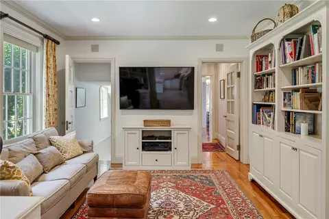 Living - 5 Waters Edge Rd, Westerly, RI 02891 photo 5 of 5