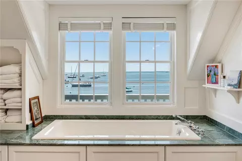 Bath - 5 Waters Edge Rd, Westerly, RI 02891 photo 3 of 3