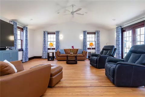 Living - 73 Nottingham Dr, Scituate, RI 02831 photo 1 of 2