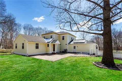 Exterior - 73 Nottingham Dr, Scituate, RI 02831 photo 3 of 13