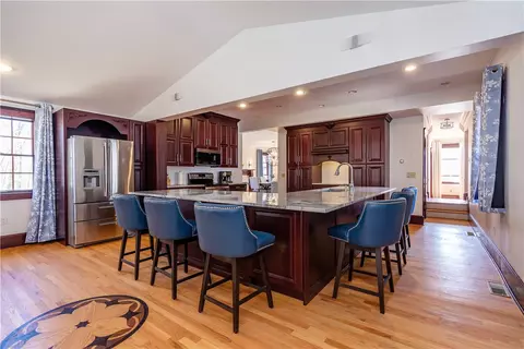 Kitchen - 73 Nottingham Dr, Scituate, RI 02831 photo 6 of 6