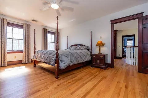 Bedroom - 73 Nottingham Dr, Scituate, RI 02831 photo 1 of 3