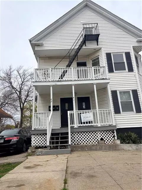 41 Carter St, Providence, RI 02907