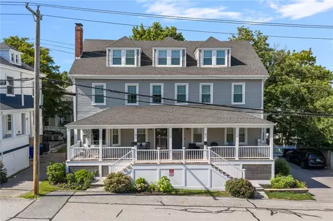 10 Champlin St #10, Newport, RI 02840