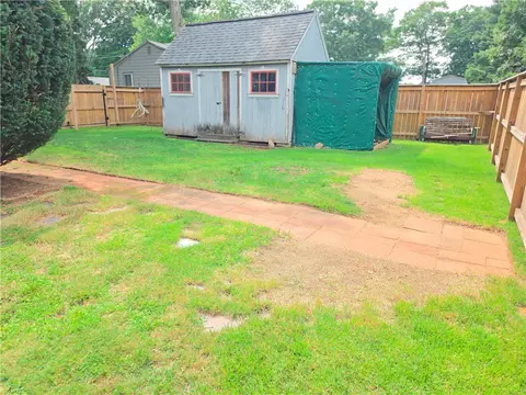 Exterior - 7 Cole Ave, Warwick, RI 02886 photo 9 of 10