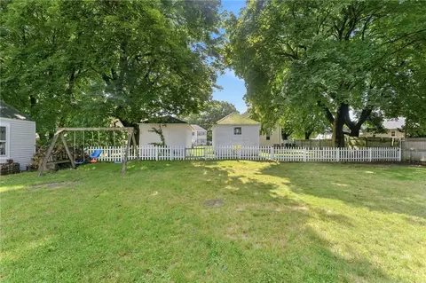 Exterior - 266 Morse Ave, Warwick, RI 02886 photo 9 of 9