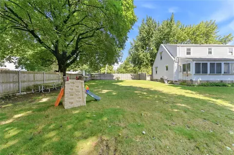 Exterior - 266 Morse Ave, Warwick, RI 02886 photo 6 of 9