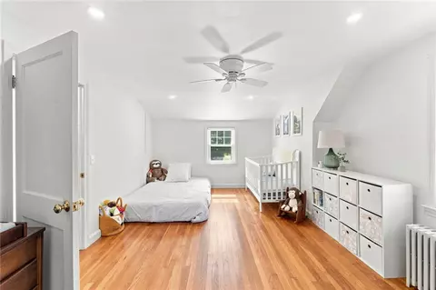 Bedroom - 266 Morse Ave, Warwick, RI 02886 photo 7 of 7