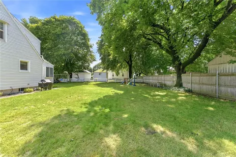Exterior - 266 Morse Ave, Warwick, RI 02886 photo 8 of 9