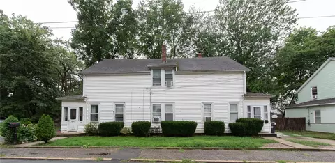 14 S Larchmont Ave, North Providence, RI 02911