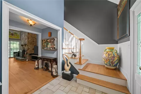 Entry Way - 1158 Sisson Rd, Coventry, RI 02827 photo 2 of 4