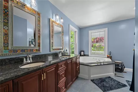 Bath - 1158 Sisson Rd, Coventry, RI 02827 photo 1 of 7