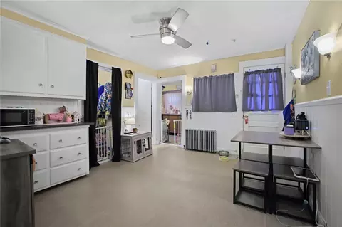 Entry Way - 55 Pleasant St, Westerly, RI 02891 photo 2 of 5
