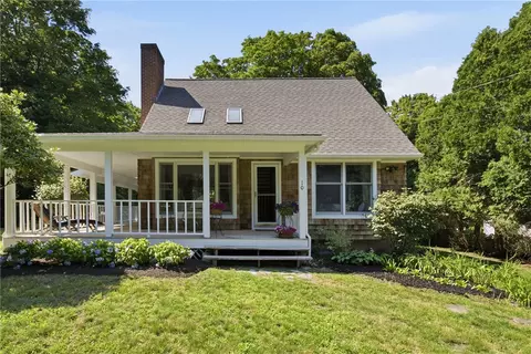 10 Boston Ave, Jamestown, RI 02835