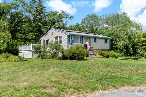 51 Mellbridge Dr, South Kingstown, RI 02879
