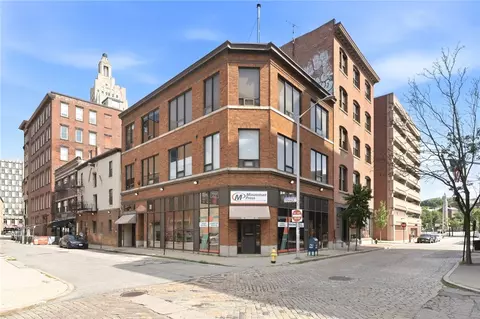 82 Orange St #3B, Providence, RI 02903