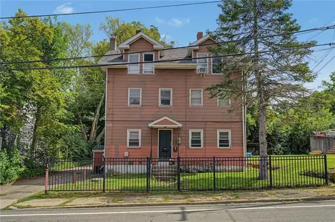 84 Saint Paul St, North Smithfield, RI 02896