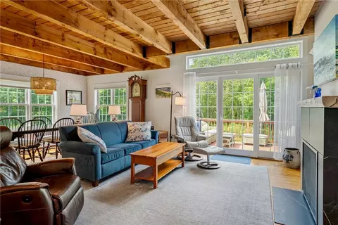 47 Peckham Rd, Little Compton, RI 02837 photo 17