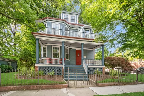 700 Hope St, Providence, RI 02906