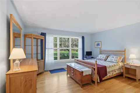 Bedroom - 22 Channel Vw #2, Warwick, RI 02889 photo 1 of 10