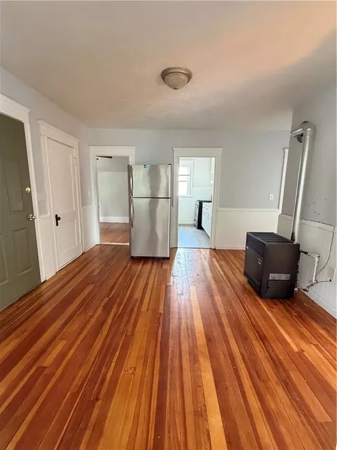 Living - 34 Pelletier Ave, Woonsocket, RI 02895 photo 4 of 5