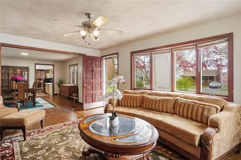 Living - 11 Cedar Dr, Bristol, RI 02809 photo 1 of 2