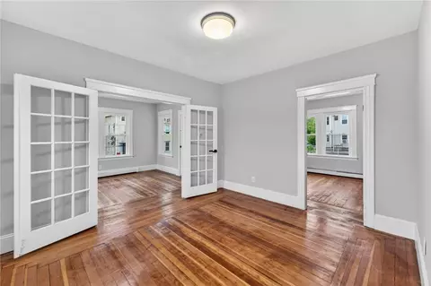 31 Bowdoin St, Providence, RI 02909
