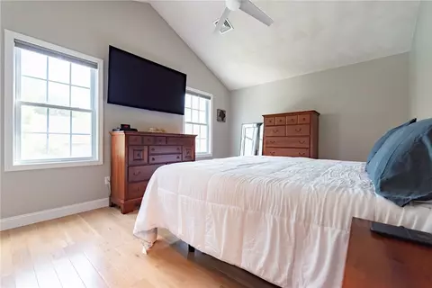 Bedroom - 1289 Diamond Hill Rd, Woonsocket, RI 02895 photo 2 of 4
