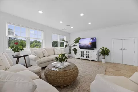 Living - 19 Moonlight Dr, Westerly, RI 02891 photo 3 of 3