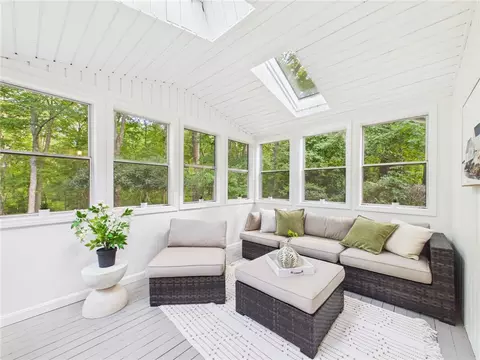 Exterior - 26 Eagle Run #B, East Greenwich, RI 02818 photo 2 of 9