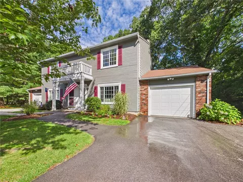 Exterior - 26 Eagle Run #B, East Greenwich, RI 02818 photo 9 of 9