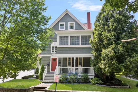 26 Paterson St, Providence, RI 02906
