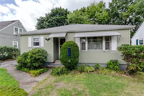 244 Gentian Ave, Providence, RI 02908