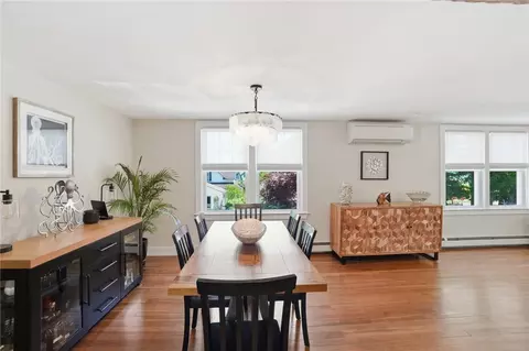 Dining - 1 Staples Ave, Warwick, RI 02886 photo 3 of 3