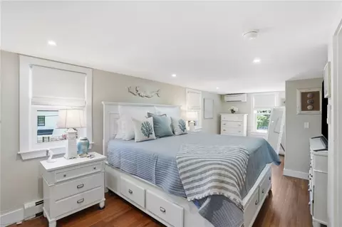 Bedroom - 1 Staples Ave, Warwick, RI 02886 photo 2 of 6