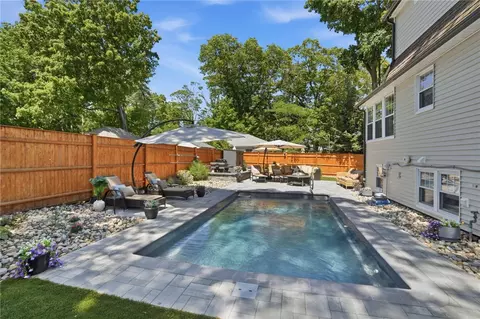 Exterior - 1 Staples Ave, Warwick, RI 02886 photo 5 of 17