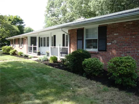 Exterior - 132 Timberline Rd, Warwick, RI 02886 photo 2 of 10
