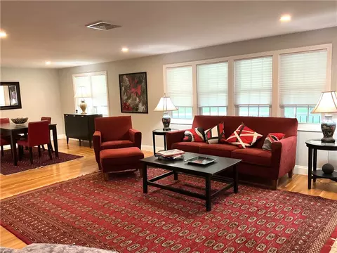 Living - 132 Timberline Rd, Warwick, RI 02886 photo 2 of 3