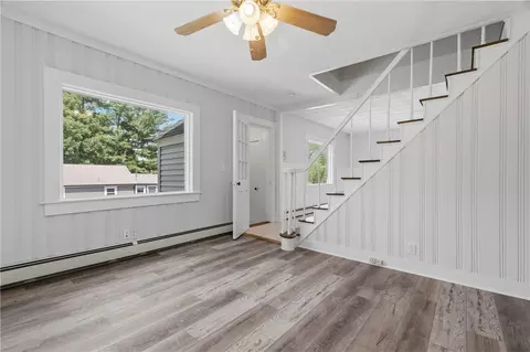 Living - 31 Coolidge Ave, Woonsocket, RI 02895 photo 8 of 8