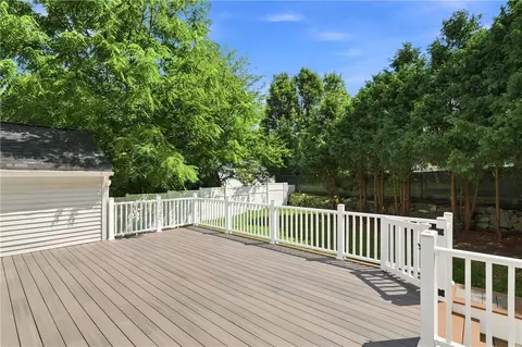 Exterior - 31 Coolidge Ave, Woonsocket, RI 02895 photo 6 of 9