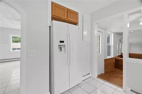 Entry Way - 31 Coolidge Ave, Woonsocket, RI 02895 photo 1 of 2